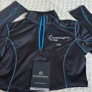 Breakthrough T1D Walk Fitted womens quarter zip long sleeve XS with tag